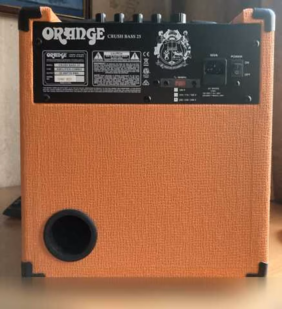 Продам: бас гитарный усилитель Orange 25 вт в Пскове
