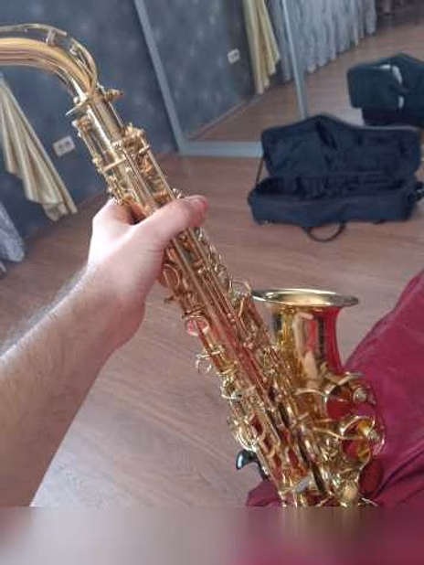 Продам: саксофон альт Trevor J.Jmes 3721G в Пензе