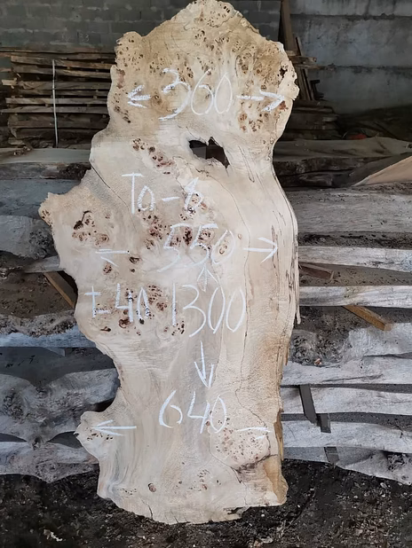 Слэбы из дуба, бука, ясеня, тополя, вербы, карагача.