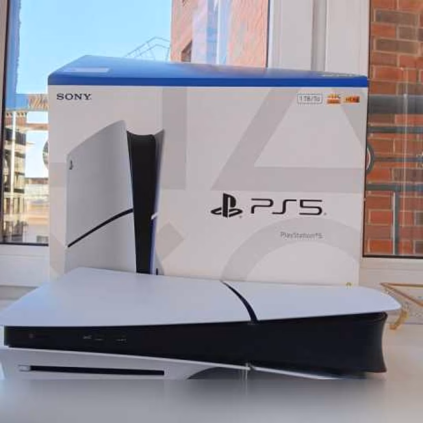 Продам: Sony Playstation 5 slim CFI-2116