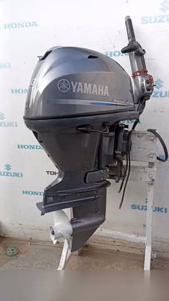 Додочный мотор Yamaha F40 EFI, нога S.