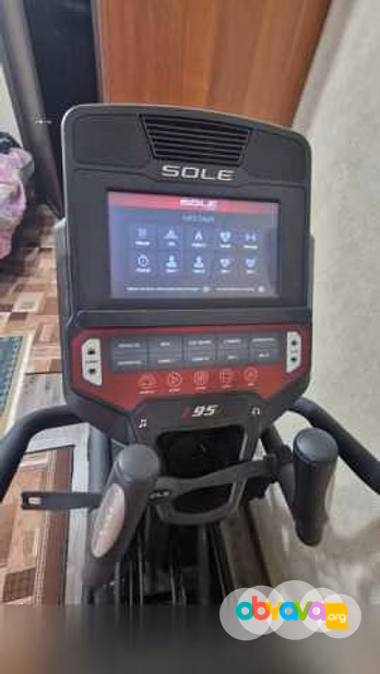 Продам: эллиптический тренажер Sole E95S