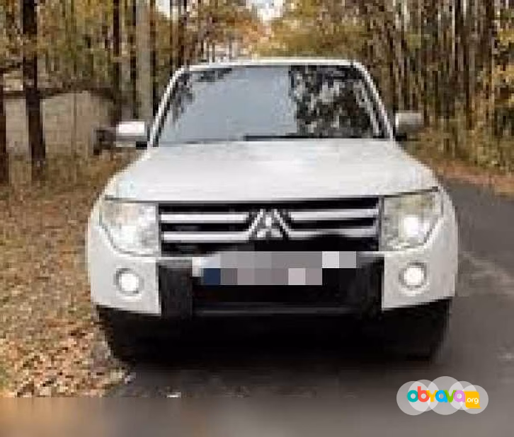 Подержанный автомобиль Mitsubishi pajero 