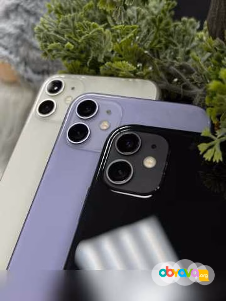 Продам: смартфон Apple iPhone 11 128Gb все цвета в наличии