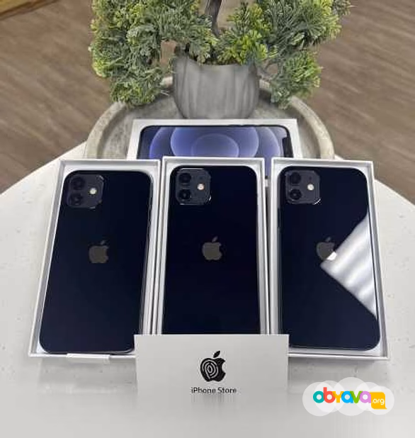 Продам: смартфон Apple iPhone 12 128Gb Black Новые