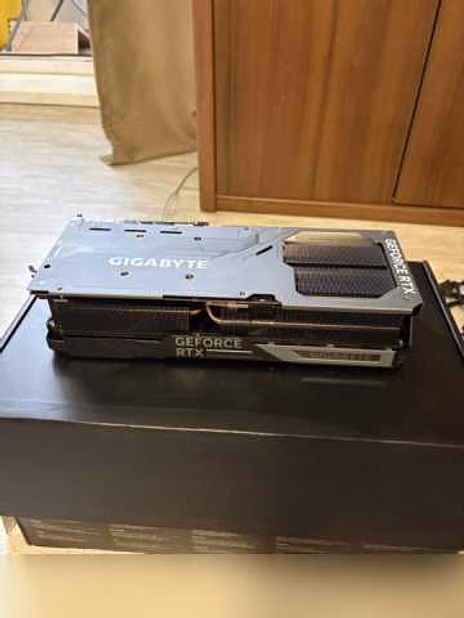 Продам: новая видеокарта rtx 4090 gigabyte 24 g