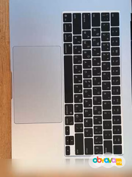Продам: MacBook Air 15