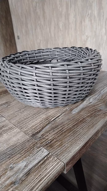 Кашпо из ротанга на 8 л