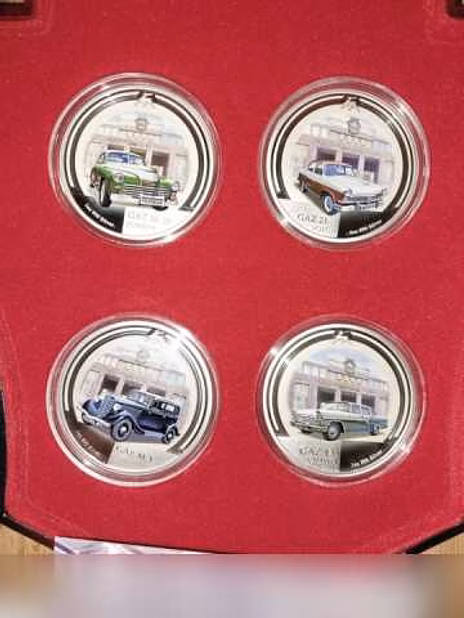 Продам: набор монет серебро автомобили ГАЗ
