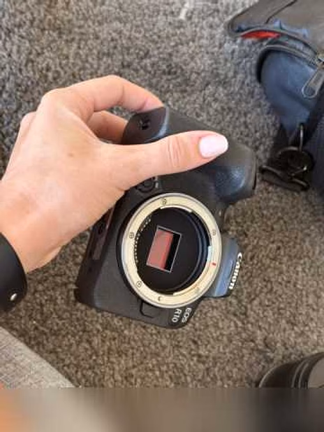 Продам: Canon eos R10 kit 18-150+ 28мм
