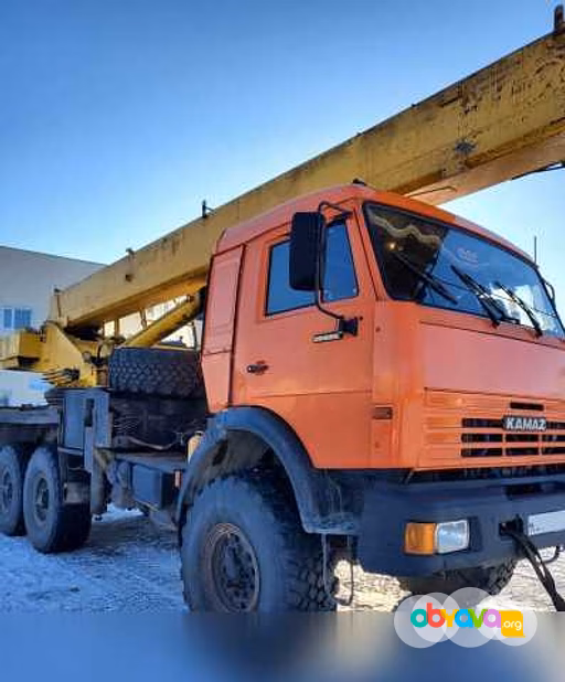 Продам: продам автокран Ивановец,25 тн-22м,6х6