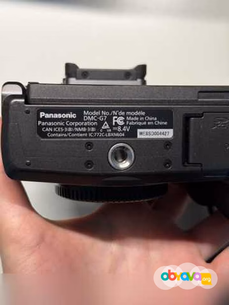 Продам: фотоаппарат Panasonic Lumix g7 + Lumix 25мм f/1.7