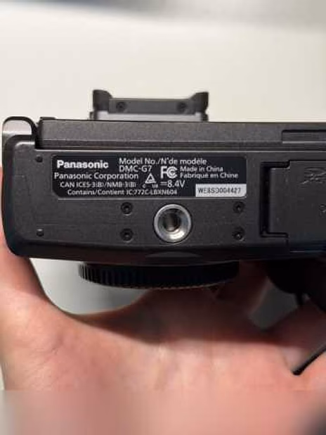 Продам: фотоаппарат Panasonic Lumix g7 + Lumix 25мм f/1.7