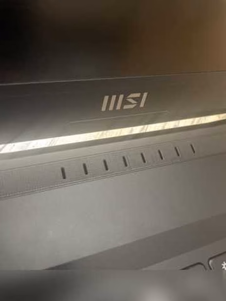Продам: ноутбук MSI Katana 17 B12VFK-463XRU
