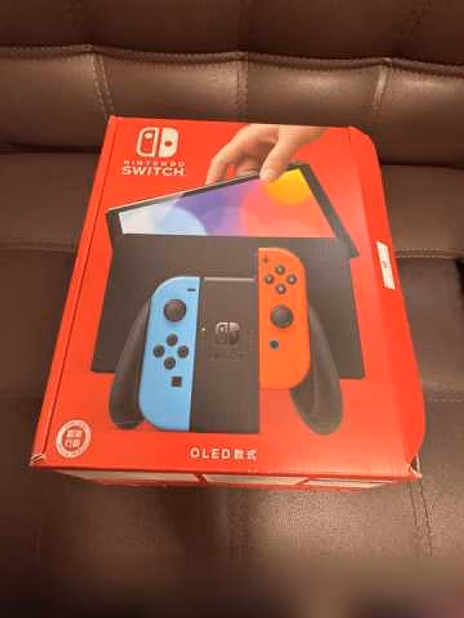Продам: Nintendo Switch Oled