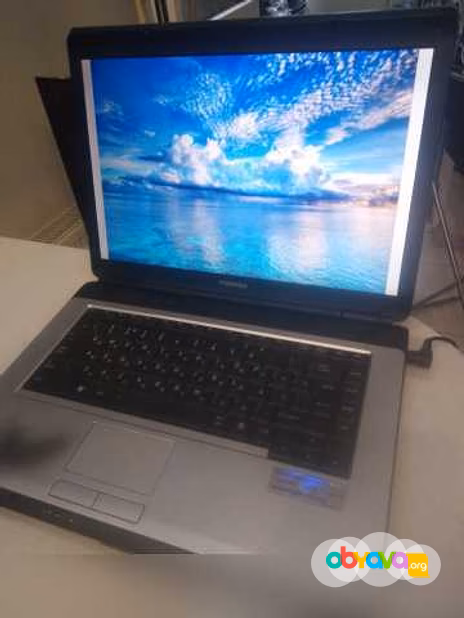 Продам: ноутбук Toshiba Satellite L300-11Q в Москве