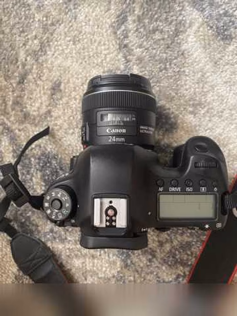 Продам: фотоаппарат Canon 6d + объектив
