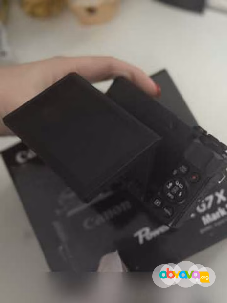 Продам: Canon g7x mark ii новый